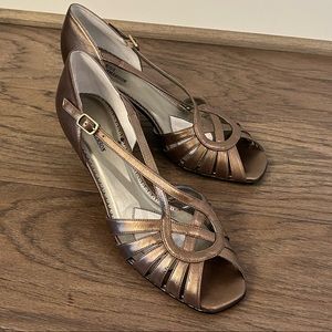 Ros Hommerson Heels. Open Toed. 9 1/2 M
